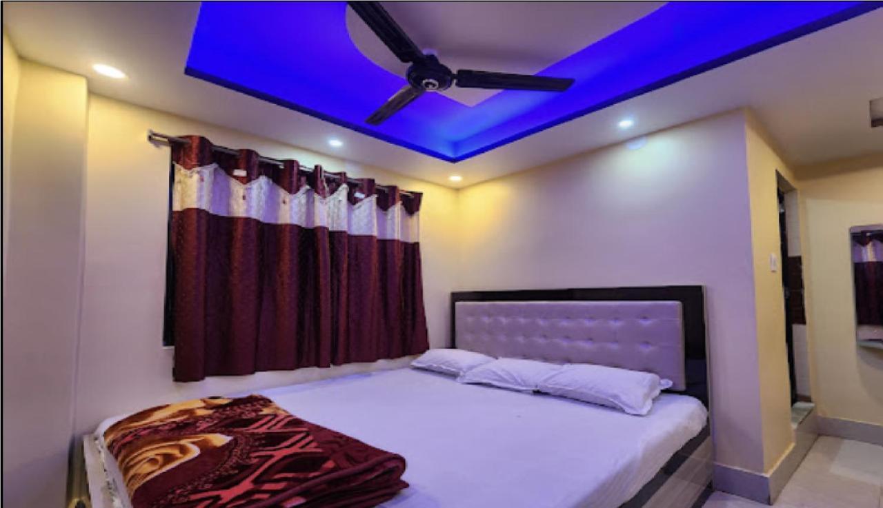 Hotel Ilora By Wb Inn Tarapith Extérieur photo