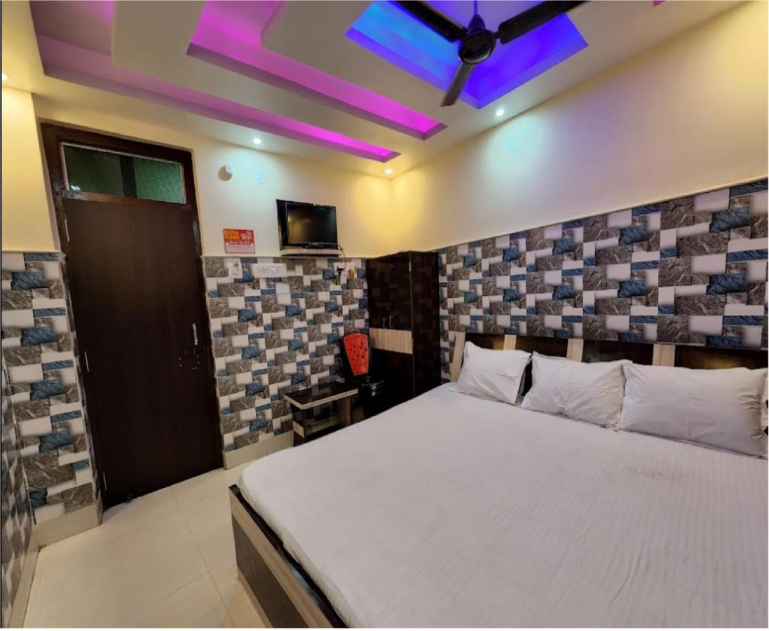 Hotel Ilora By Wb Inn Tarapith Extérieur photo